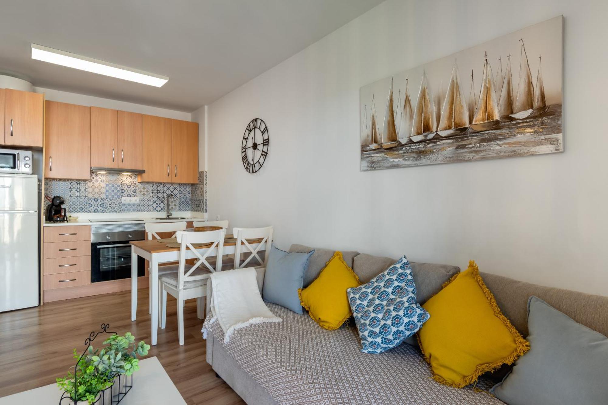 Renovated Apartment On Beachside With Pool Nerja Kamer foto