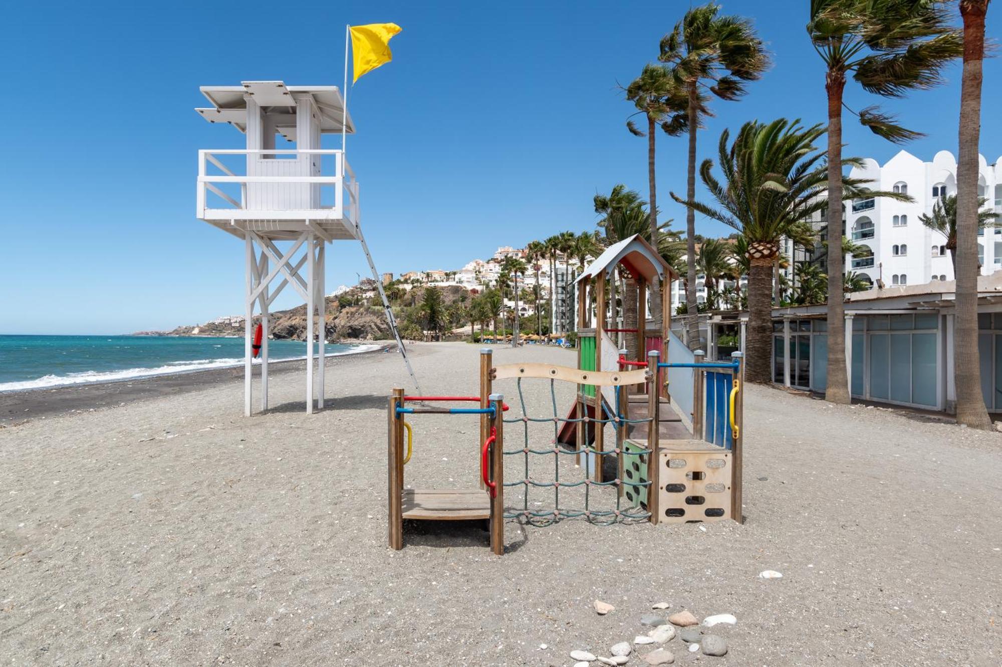 Renovated Apartment On Beachside With Pool Nerja Buitenkant foto